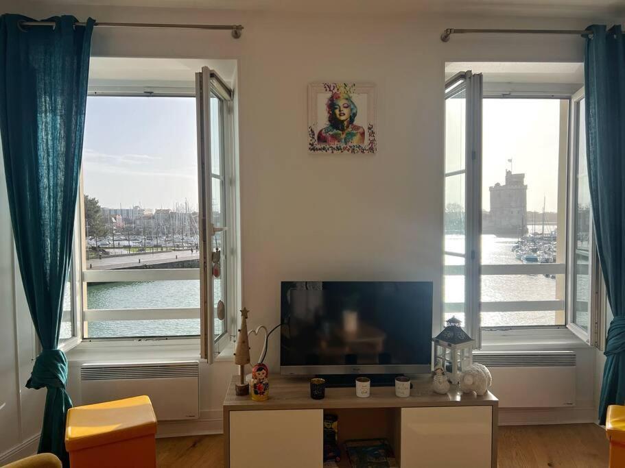 Appartement Le Bellevue - Vieux Port à La Rochelle  Extérieur photo
